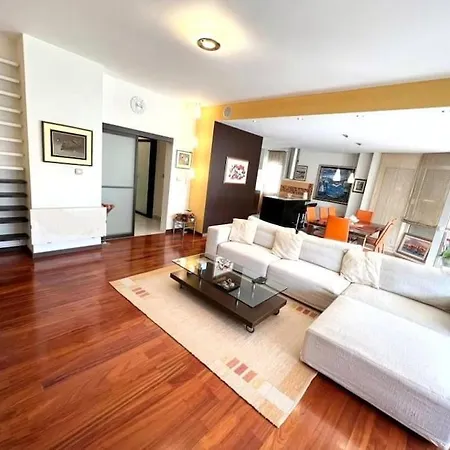 Apartment Beautiful Magnolia-near The Sea *