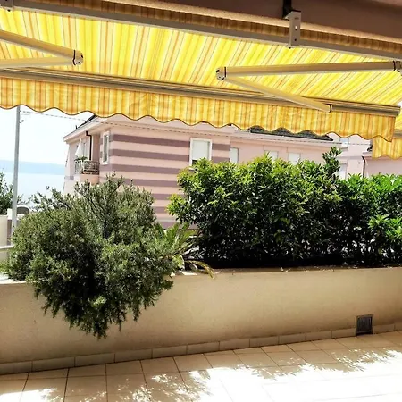 Apartment Beautiful Magnolia-near The Sea